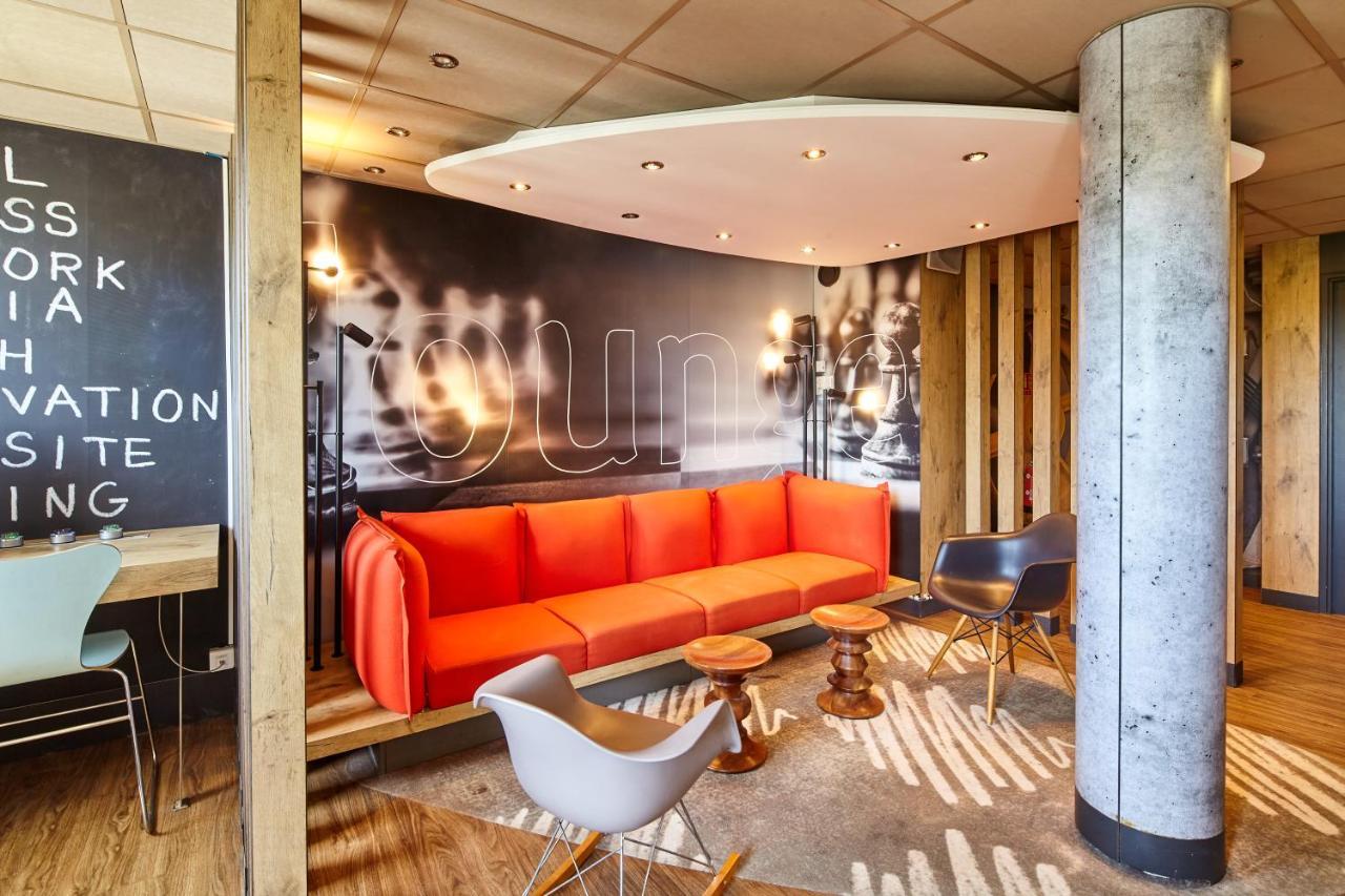 B&B Hotel Versailles Le Chesnay ภายนอก รูปภาพ